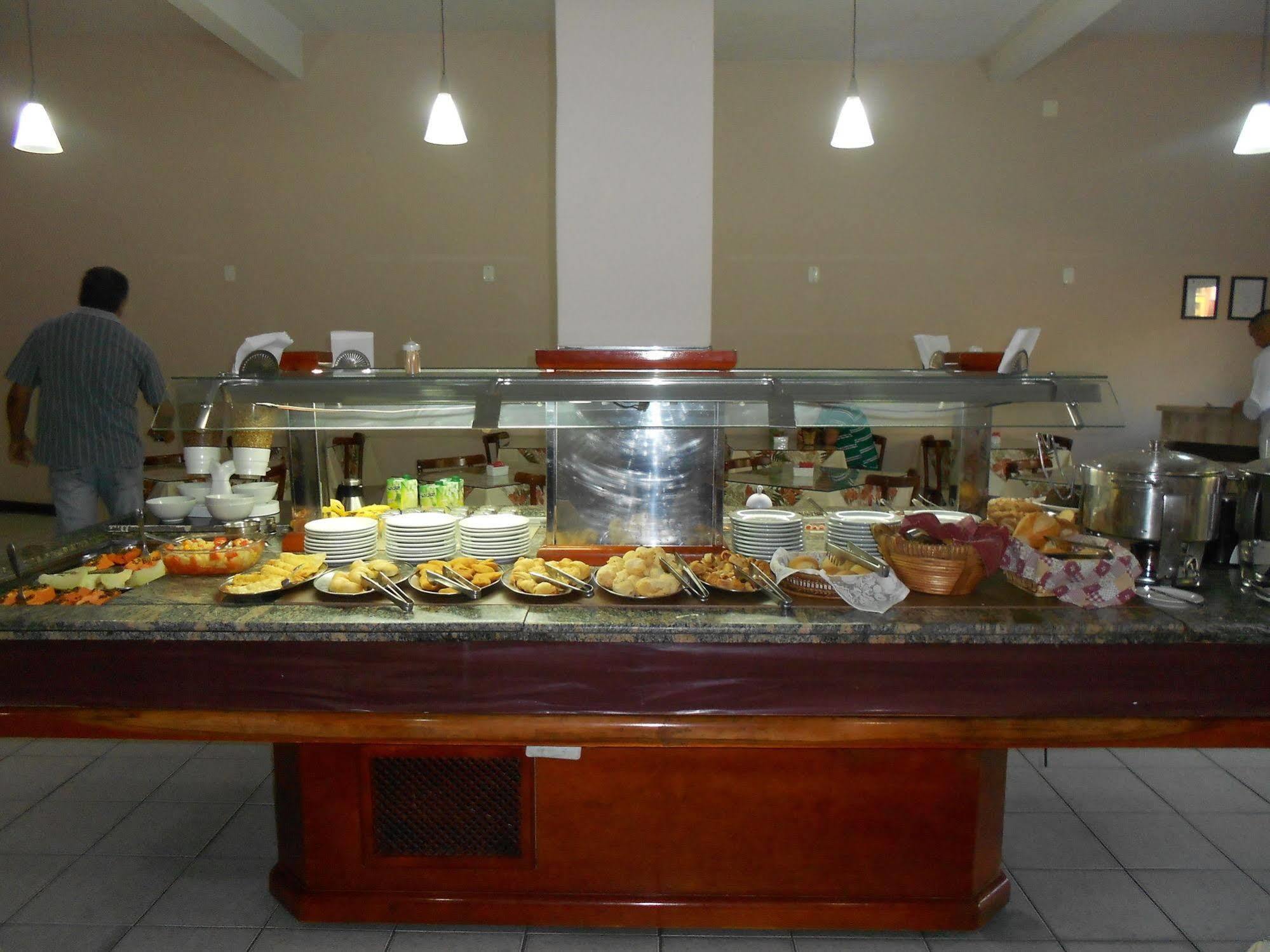 Colossi Hotel Porto Alegre Kültér fotó