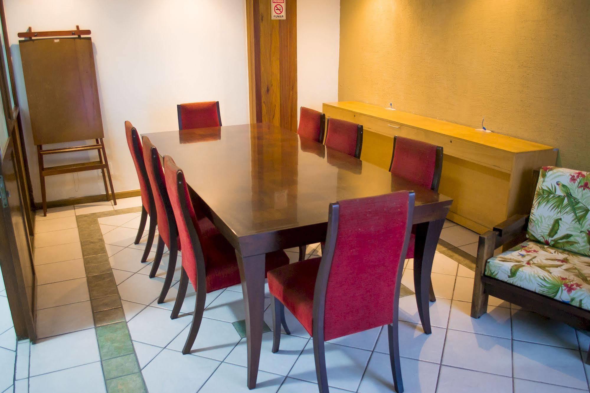 Colossi Hotel Porto Alegre Kültér fotó