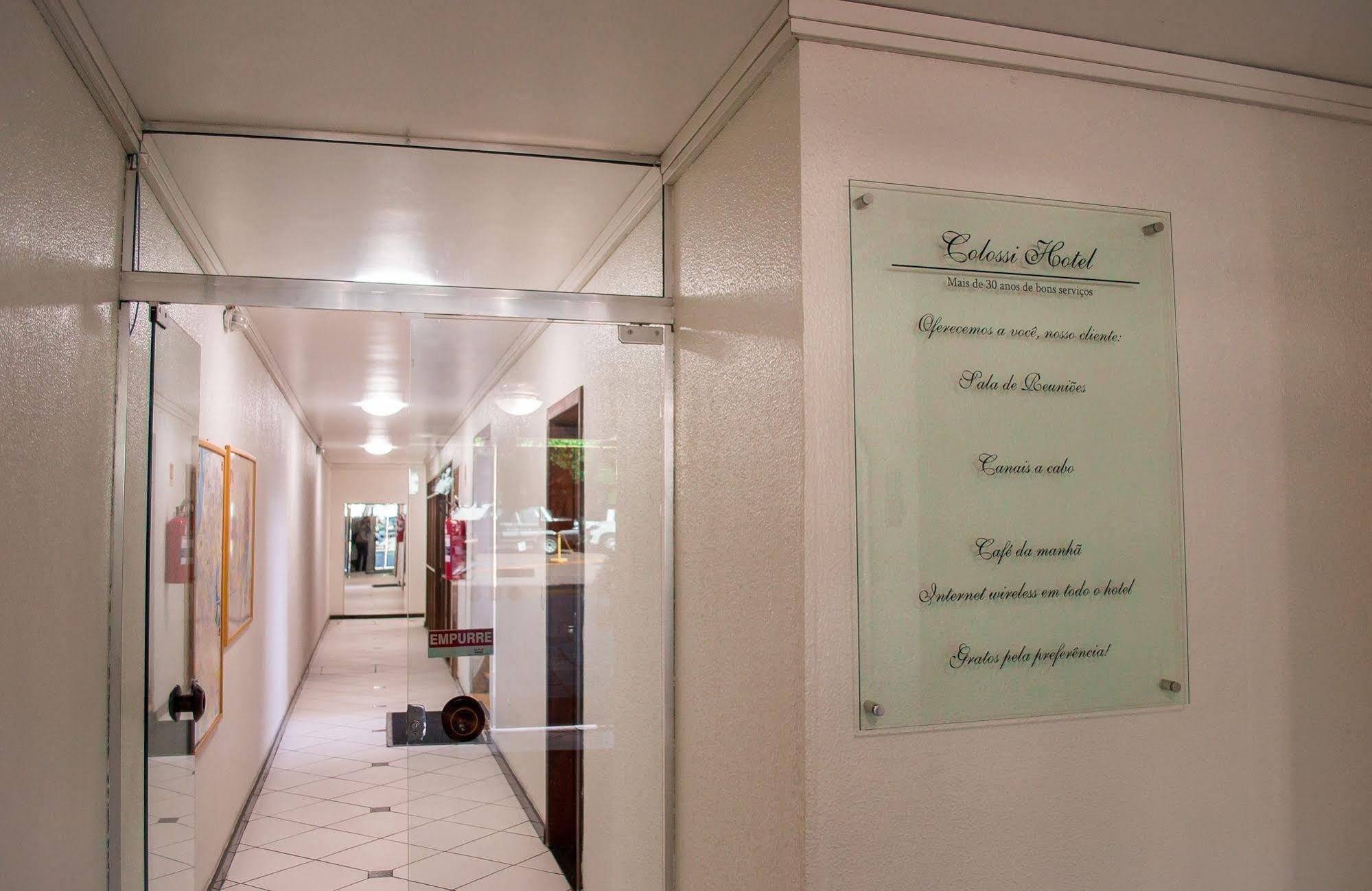 Colossi Hotel Porto Alegre Kültér fotó